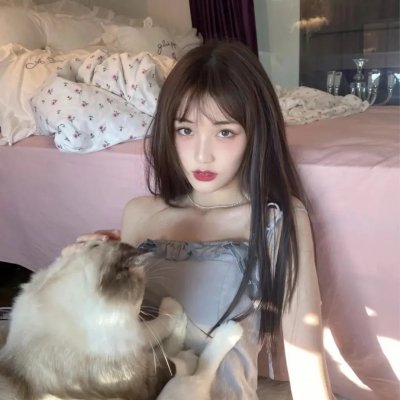 后备箱里的女孩封面